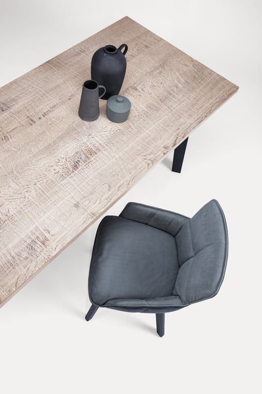 janua_bb31_connect_tisch_indoor_gekoehlt_holz_eiche_ton_weiss_stahl_tiefschwarz_e_01