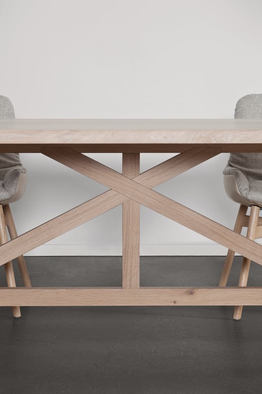 janua_bc02_cantina_tisch_indoor_basic_holz_eiche_weiss_e_04