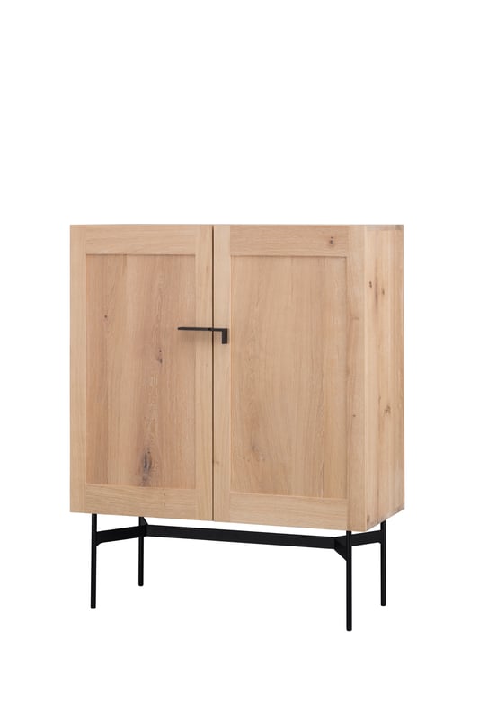 janua_bc04_vitrine_korpusmoebel_indoor_basic_holz_eiche_weiss_stahl_tiefschwarz_f_01