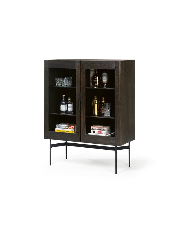 janua_bc04_vitrine_korpusmoebel_indoor_geraeuchert_holz_eiche_anthrazit_stahl_tiefschwarz_f_01