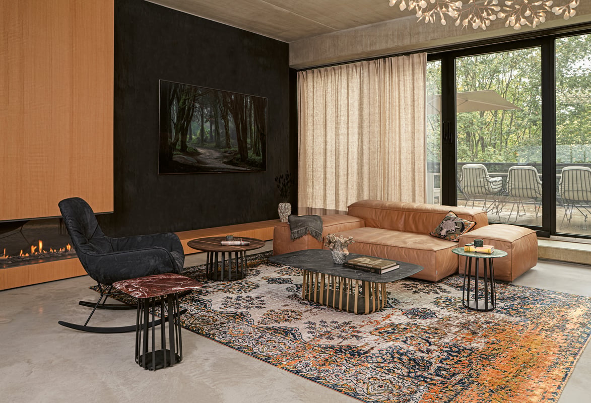 janua_bc07_basket_couchtisch_bootsform_indoor_infinity_alu_eloxiert_messing_e_01