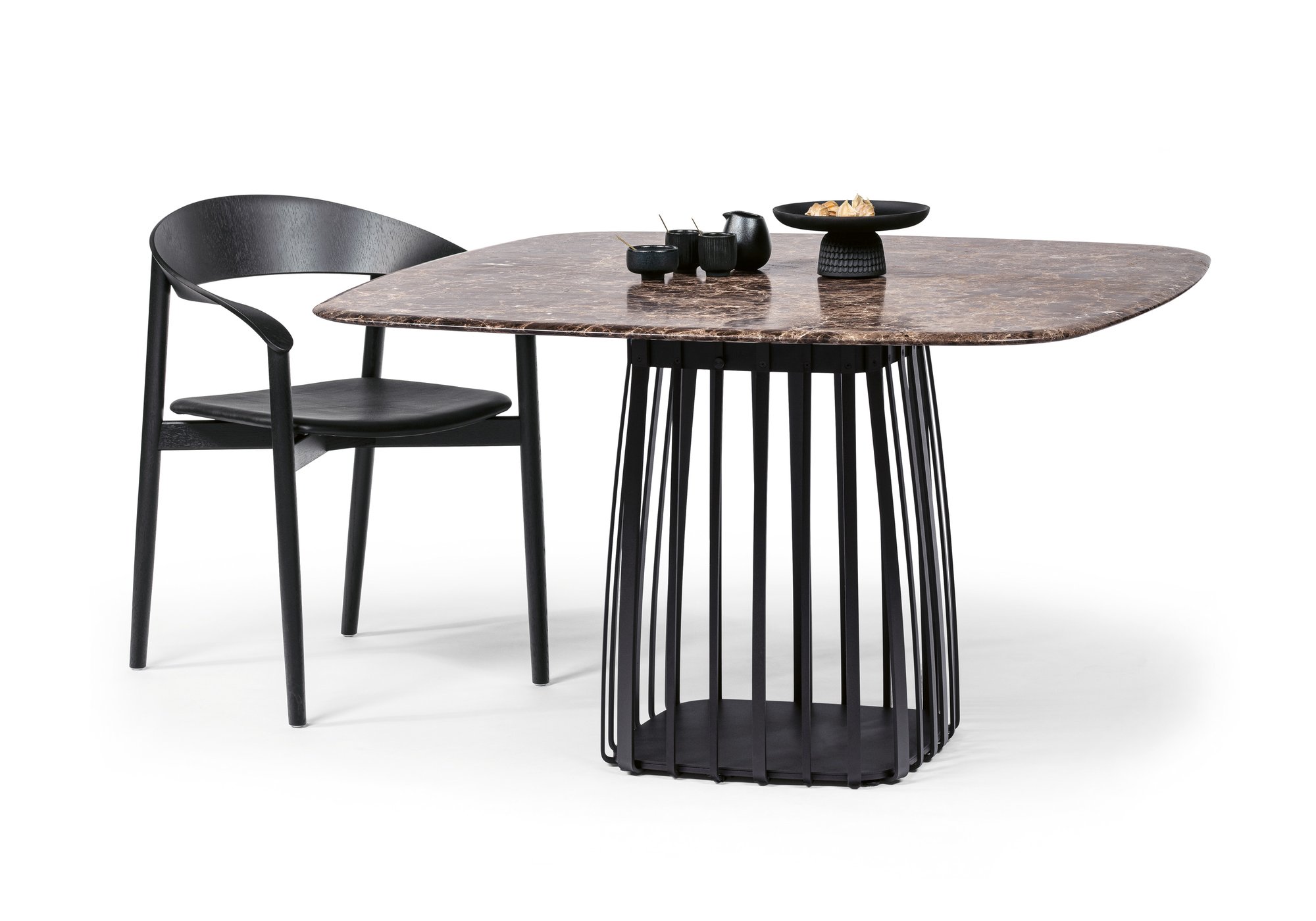 janua_bc07_basket_tisch_quadratisch_indoor_stein_emperador_stahl_tiefschwarz_f_02