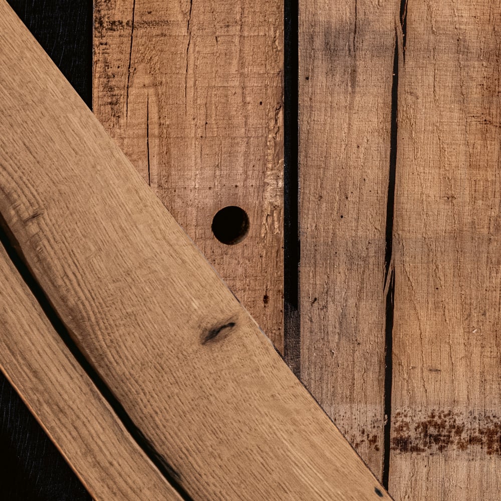 janua_charaktereigenschaften_edition_eiche_altholz_02