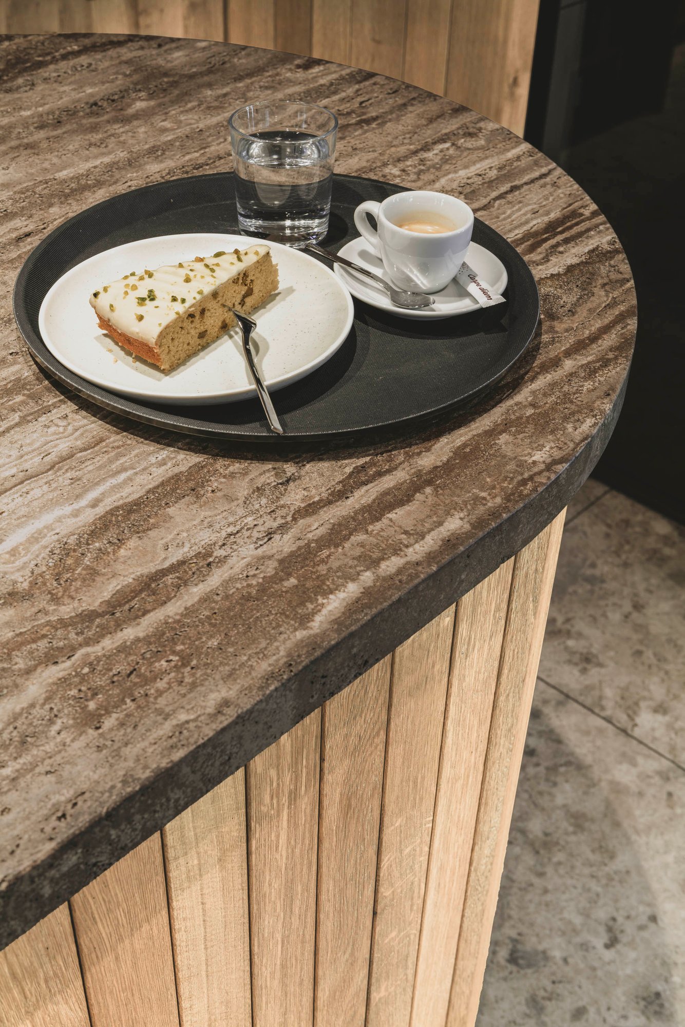 janua_freifrau_cafeuno_14