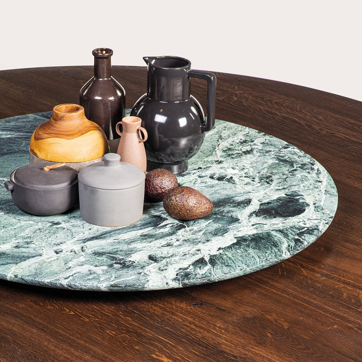 janua_produkte-tische-bc07-basket-rund-holz-zubehoer-lazy-susan-stein-img-2