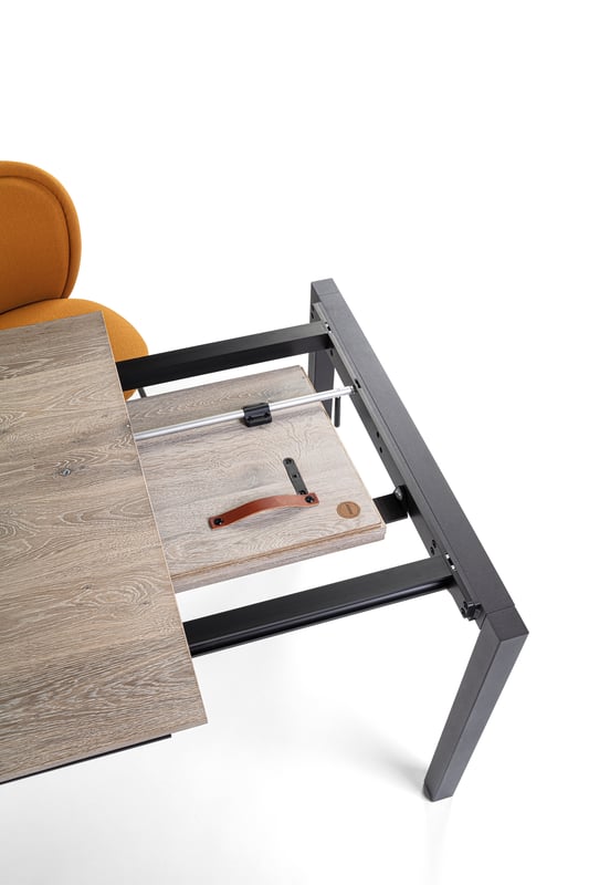 janua_s600_cpsdesign_ausziehtisch_indoor_geraeuchert_holz_eiche_weiss_roheffekt_stahl_tiefschwarz_e_01