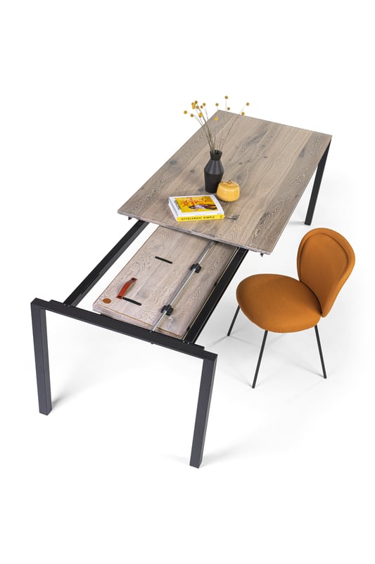 janua_s600_cpsdesign_ausziehtisch_indoor_geraeuchert_holz_eiche_weiss_roheffekt_stahl_tiefschwarz_e_03
