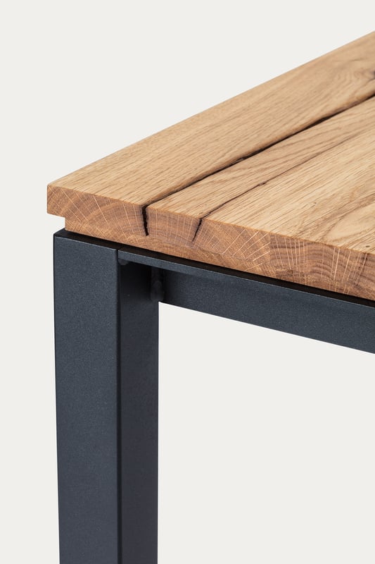 janua_s600_cpsdesign_tisch_indoor_altholz_holz_eiche_natur_stahl_tiefschwarz_e_02