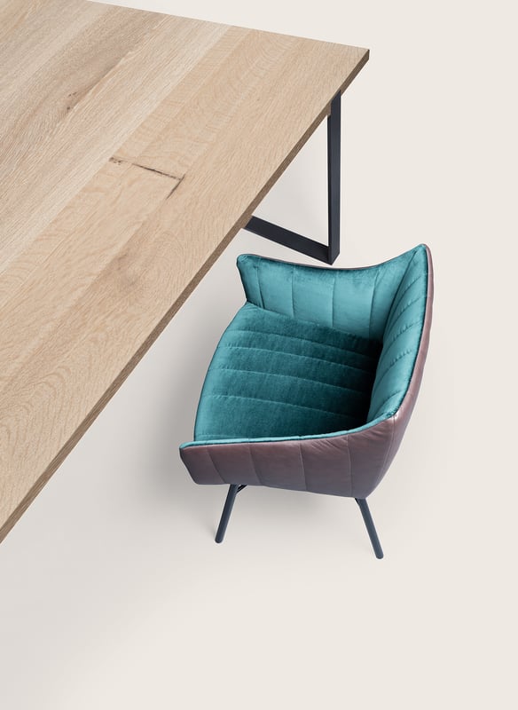 janua_s700_cpsdesign_tisch_indoor_basic_holz_eiche_weiss_stahl_tiefschwarz_e_01