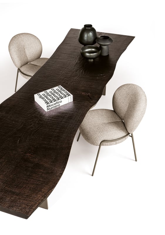 janua_sk01_monolith_tisch_indoor_geraeuchert_holz_eiche_anthrazit_bronze_stahl_bronze_lasur_e_06