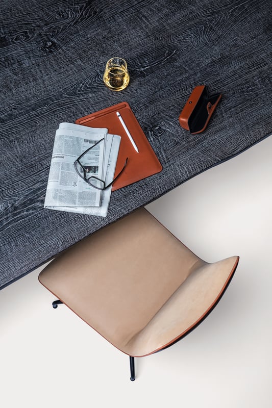 janua_sk04_komposit_tisch_indoor_gekoehlt_holz_eiche_ton_grau_stahl_tiefschwarz_e_02