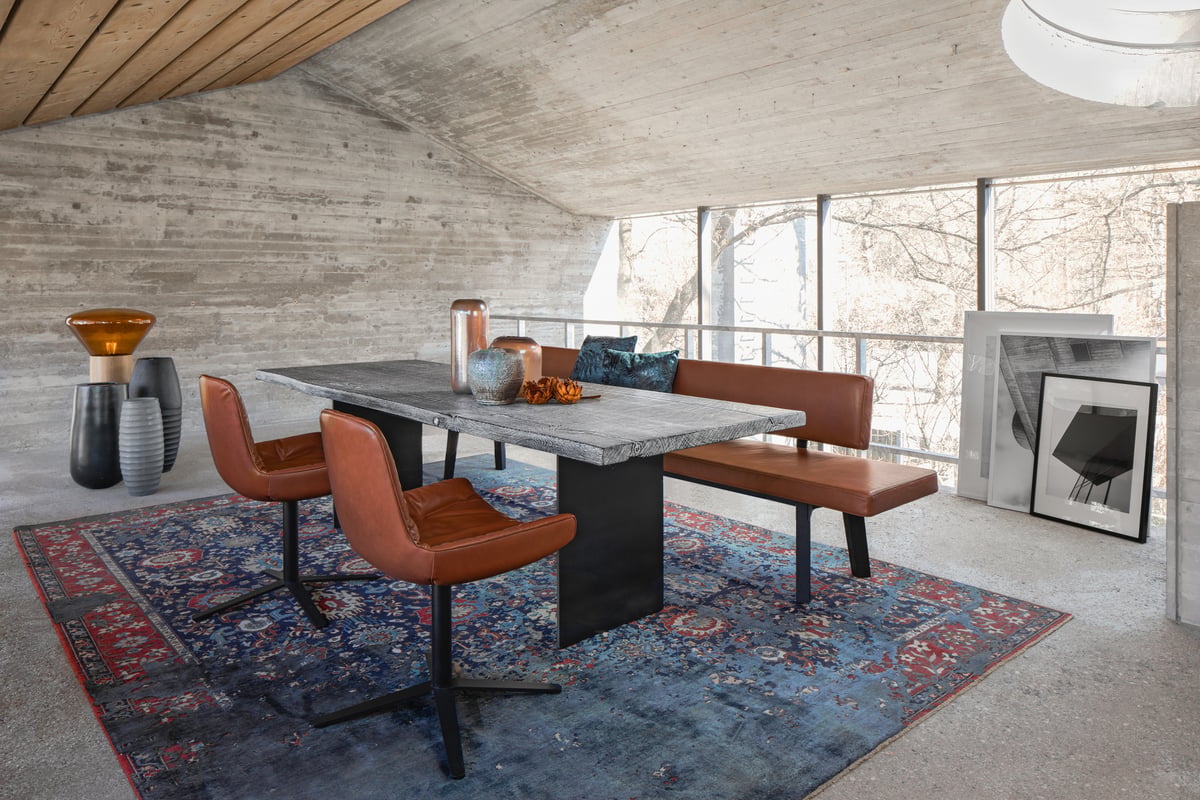 janua_sk04_komposit_tisch_indoor_gekoehlt_holz_eiche_ton_silber_stahl_tiefschwarz_e_05